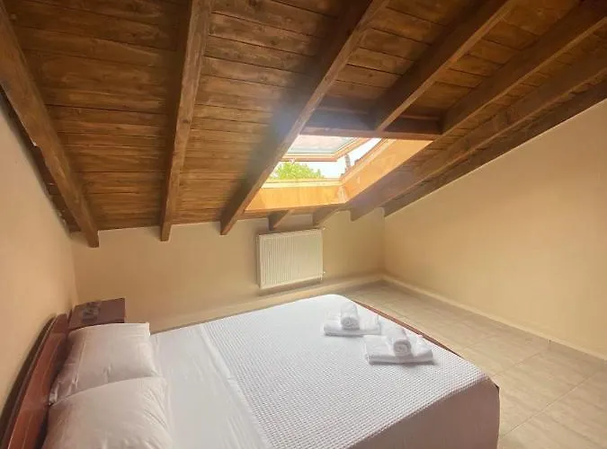 Loft Oasis Feriehus Hanioti